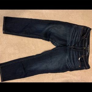 American Eagle size 16 Super Skinny short jeans